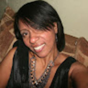 Meet your Posher, Julissa